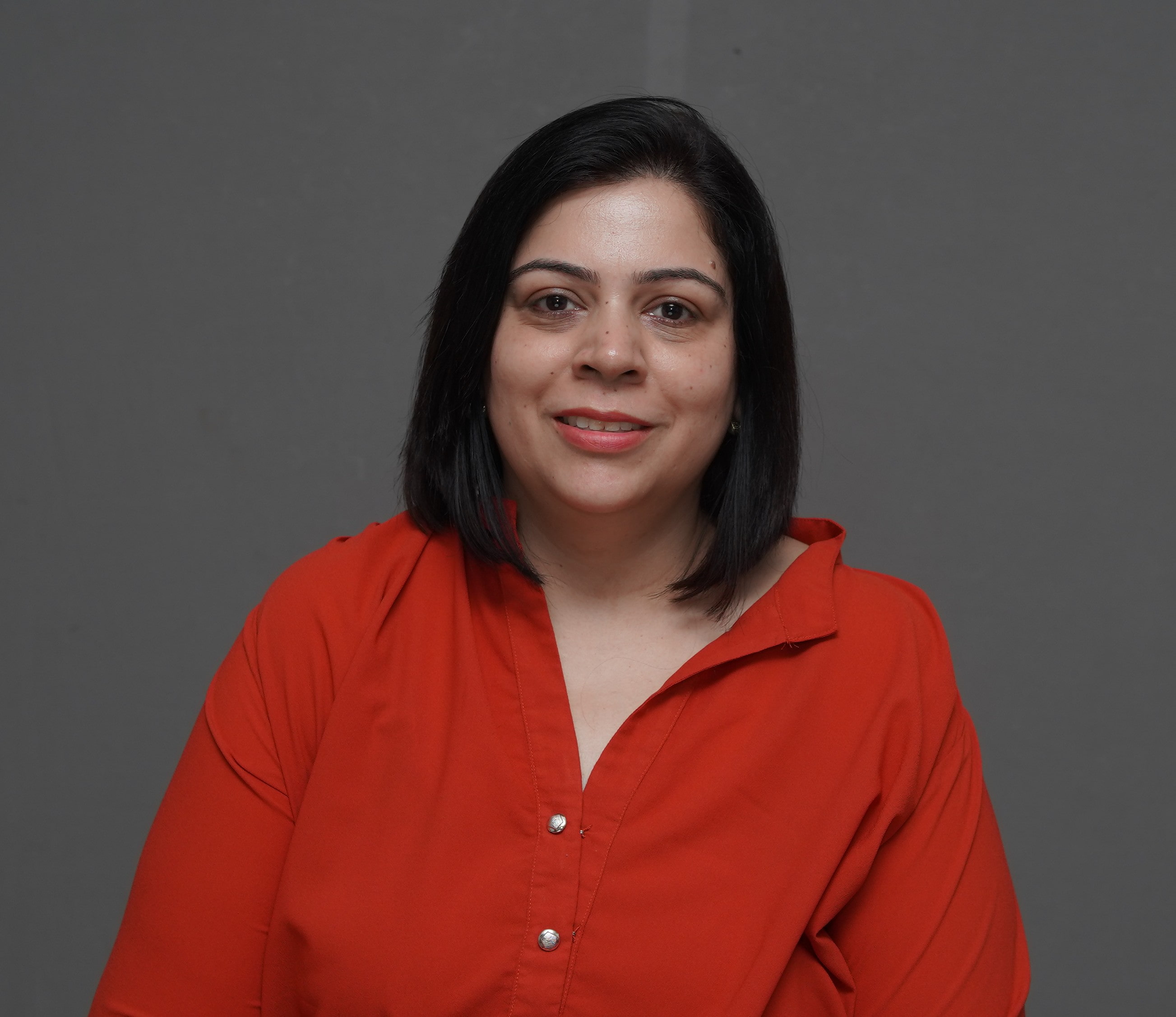  Neha  Suradkar