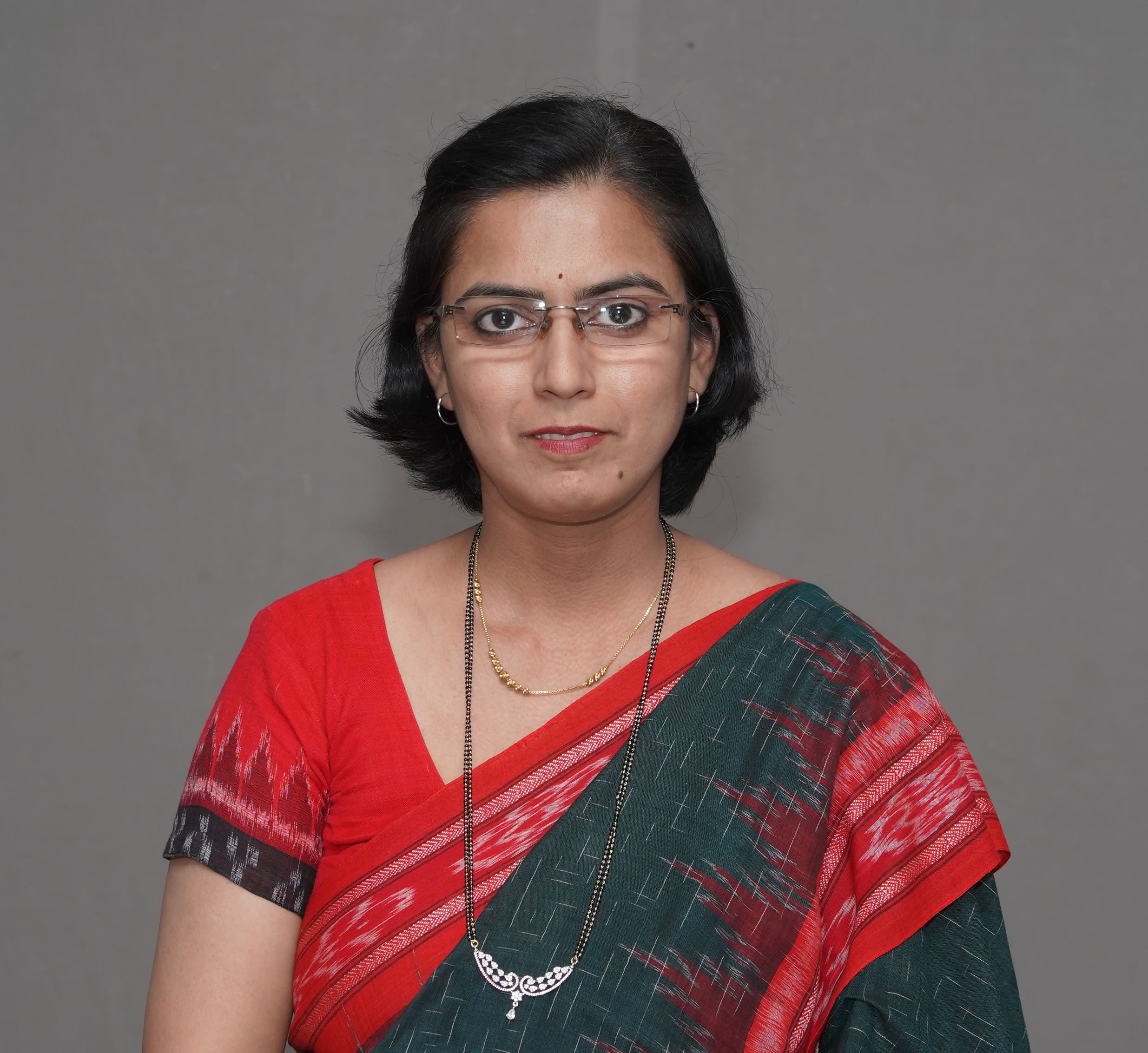 Dr. Renuka  Wazalwar