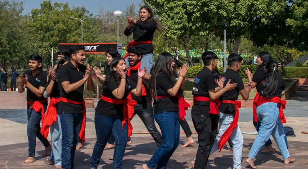 ek-awaaz